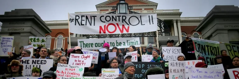 ‘Los inquilinos están luchando’: los economistas respaldan el impulso liderado por los inquilinos para el control federal de alquileres