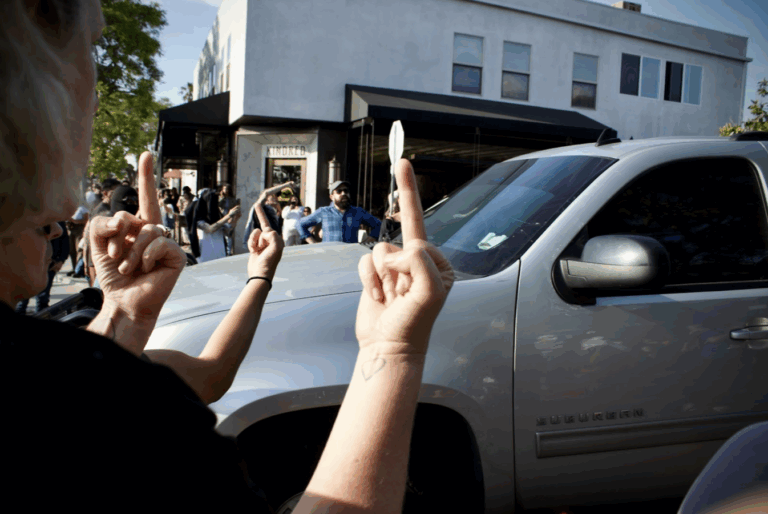 Otro ejemplo de resistencia: ¡La Comunidad Se Puso de Pie!