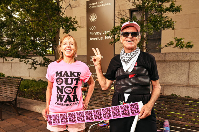 ‘Culpables de genocidio’: Los manifestantes condenan la reunión entre Trump y Netanyahu y el impulso a la limpieza étnica