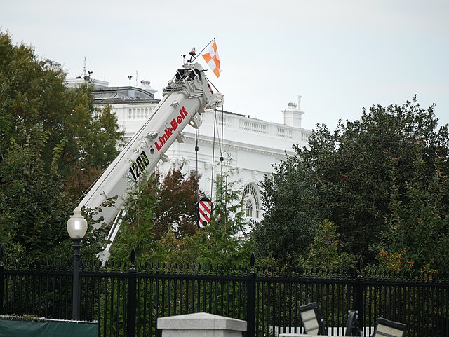 Demolition of East Wing White House - Wikimedia