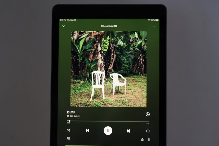 MAGA intentó sabotear a Bad Bunny, pero el amor fue más fuerte que su odio