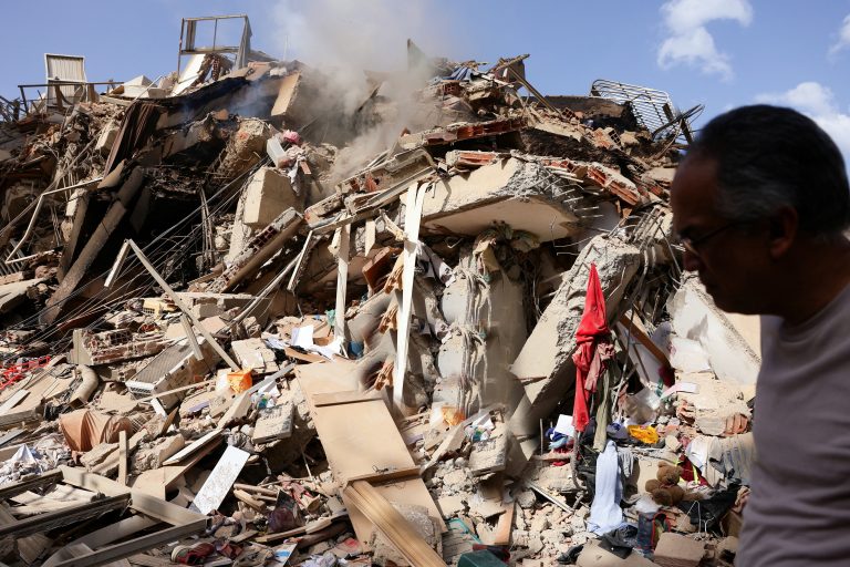 Earthquakes in South America: Venezuela and Colombia